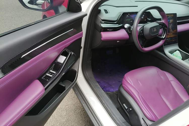 Used Geely Galaxy L6 2023 125km Starship Driver Seat