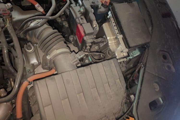 Used Geely Galaxy L6 2023 125km Starship Engine Bay Left