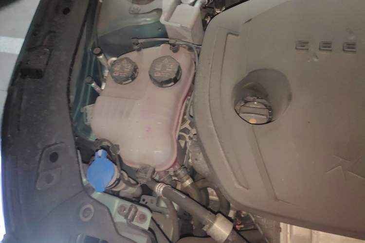 Used Geely Galaxy L6 2023 125km Starship Engine Bay Right