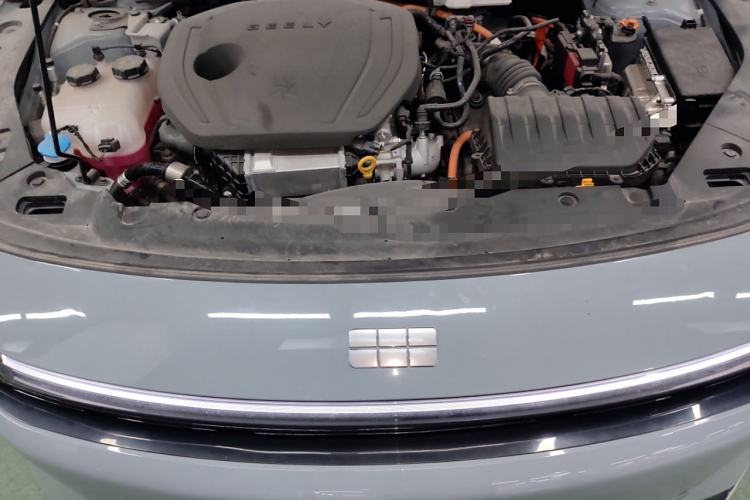 Used Geely Galaxy L6 2023 125km Starship Engine Bay