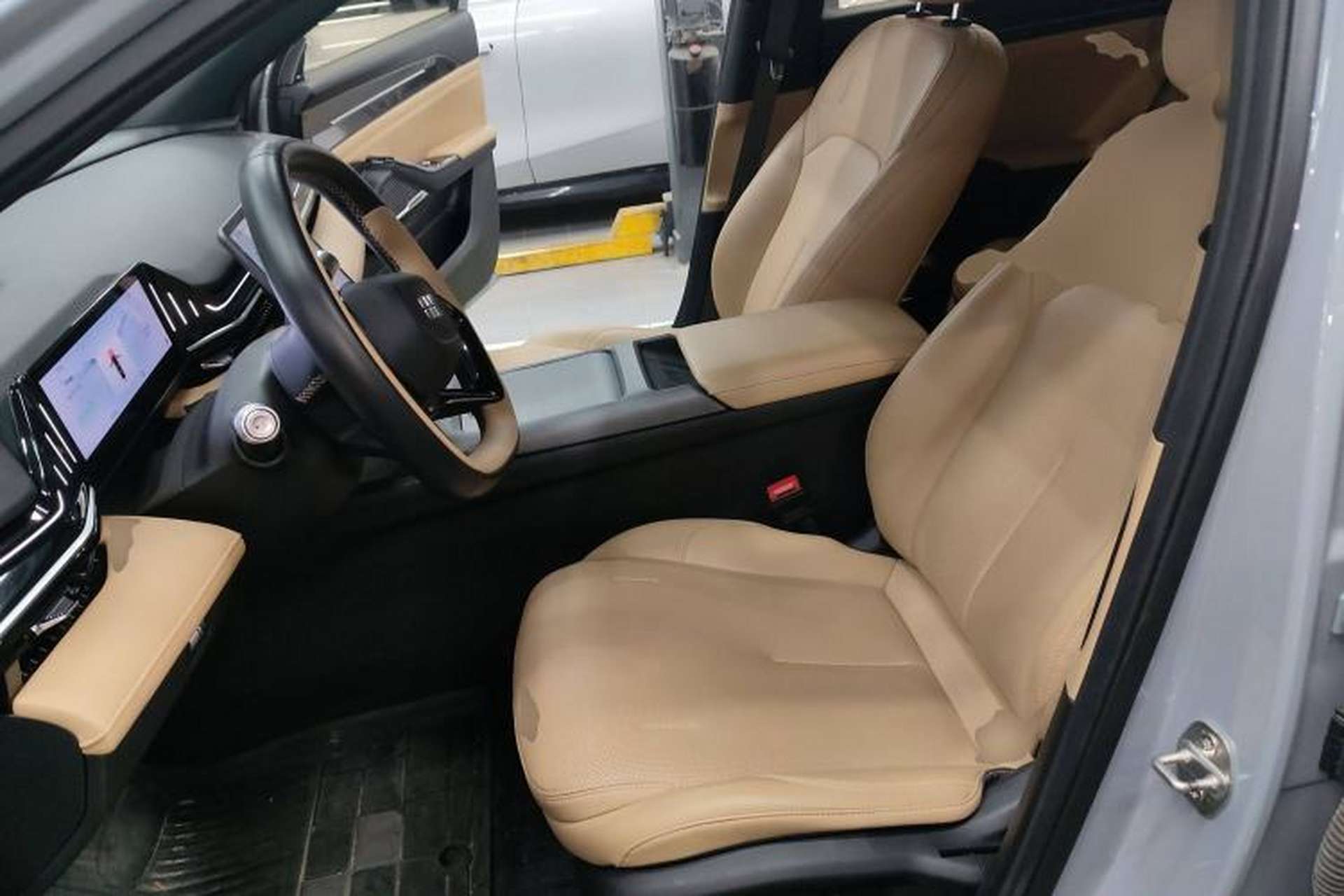 Used Geely Galaxy L6 2023 125km Starship Left Front Seat