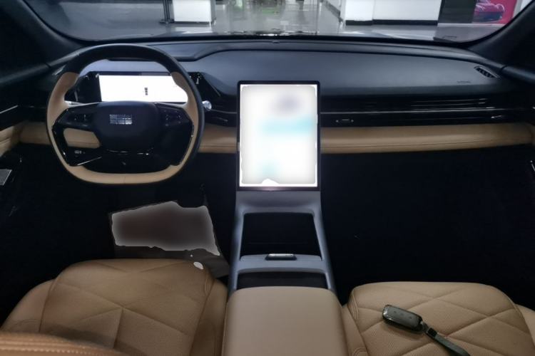 Used Geely Galaxy L6 2023 125km MAX Center Console