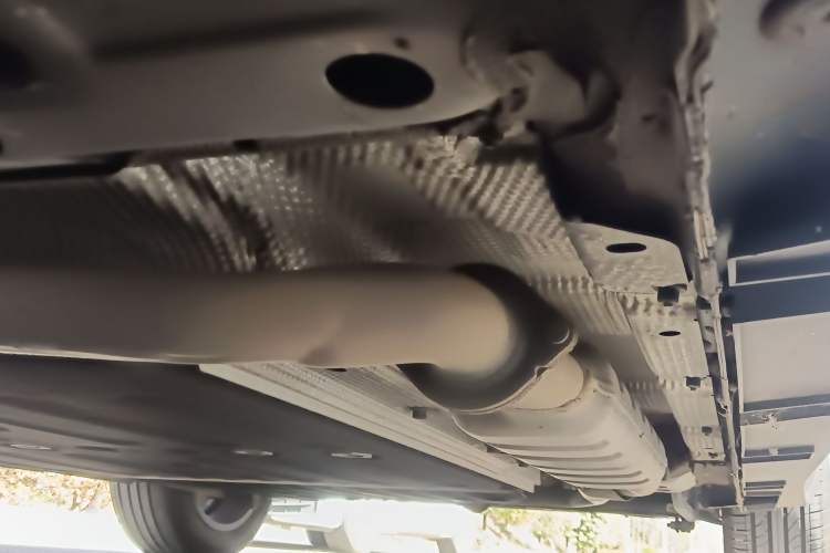 Used Geely Galaxy L6 2023 125km MAX Chassis Front Left