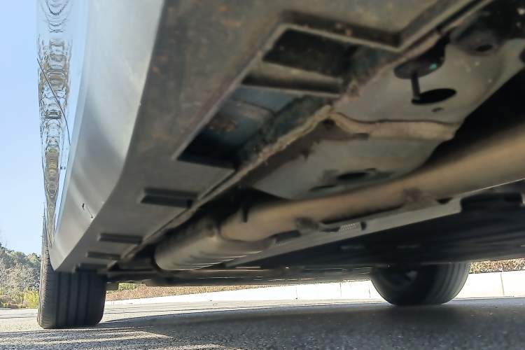 Used Geely Galaxy L6 2023 125km MAX Chassis Rear Left