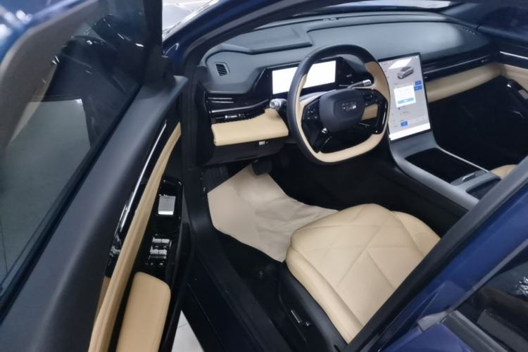 Used Geely Galaxy L6 2023 125km MAX Driver Seat