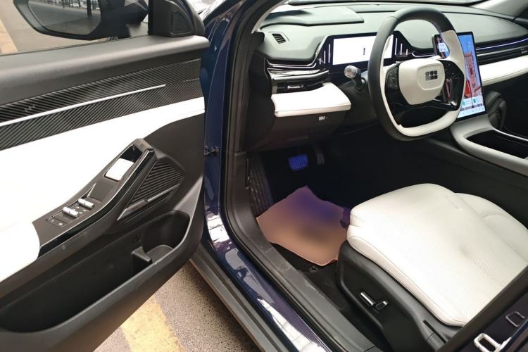 Used Geely Galaxy L6 2023 125km Starship Driver Seat