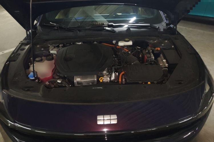 Used Geely Galaxy L6 2023 125km Starship Engine Bay