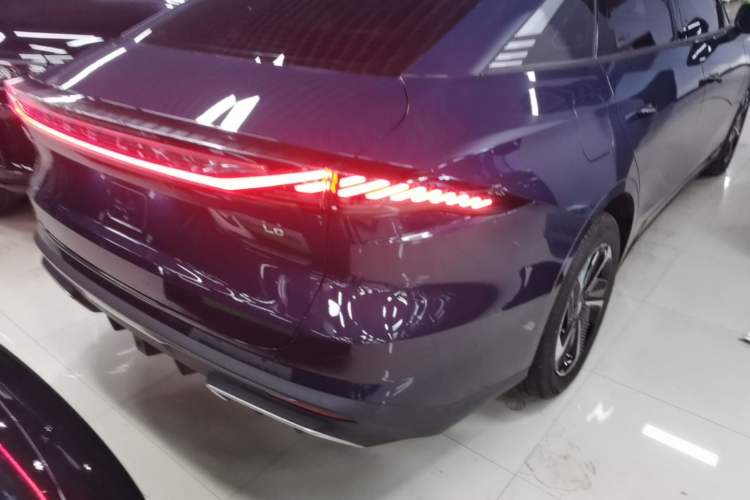 Used Geely Galaxy L6 2023 125km MAX Exterior 3
