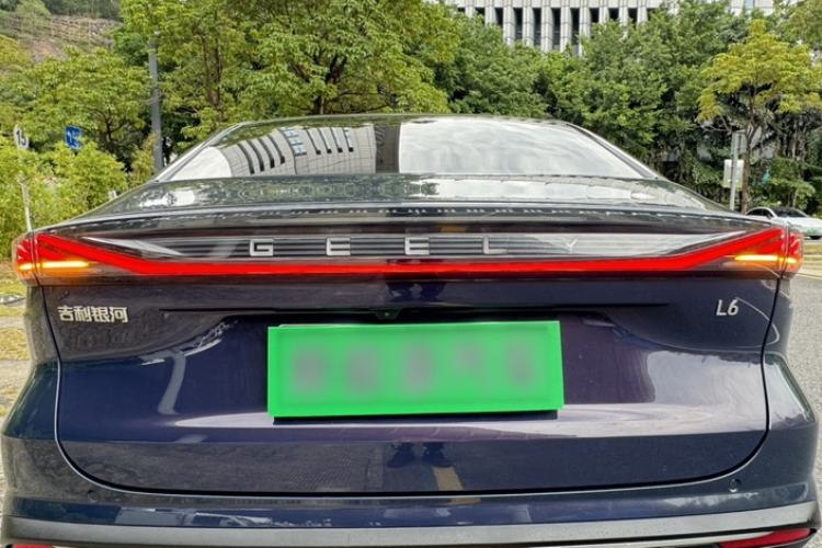Used Geely Galaxy L6 2023 125km Starship Exterior 8