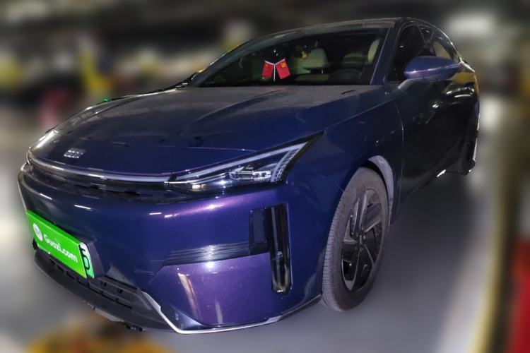 Used Geely Galaxy L6 2023 125km MAX Front Left 45 Deg