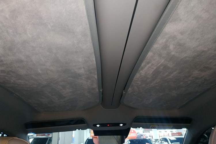 Used Geely Galaxy L6 2023 125km MAX Headliner