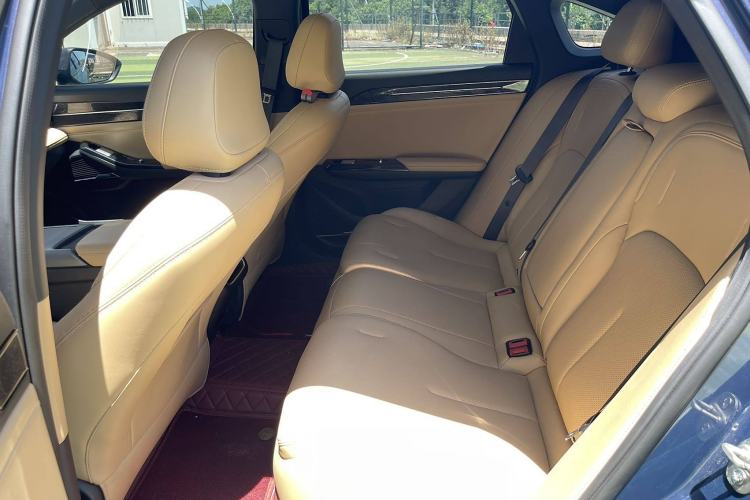 Used Geely Galaxy L6 2023 125km Starship Interior 5