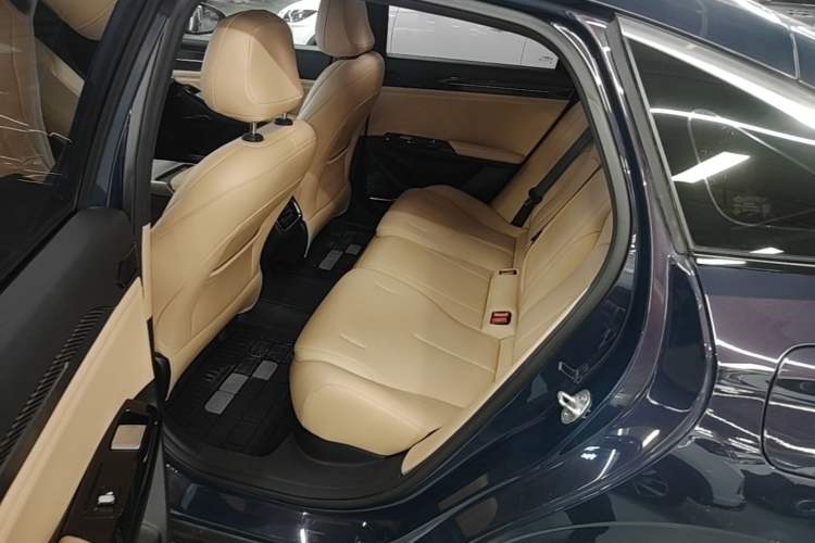 Used Geely Galaxy L6 2023 125km Starship Left Rear Seat