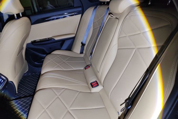 Used Geely Galaxy L6 2023 125km MAX Left Rear Seat