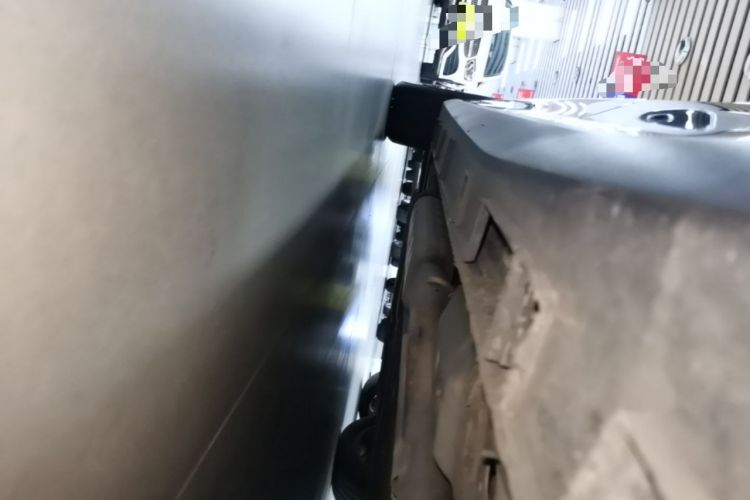 Used Geely Galaxy L6 2023 125km MAX Left Side Sill