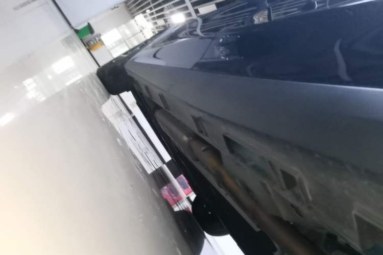 Used Geely Galaxy L6 2023 125km MAX Left Side Sill