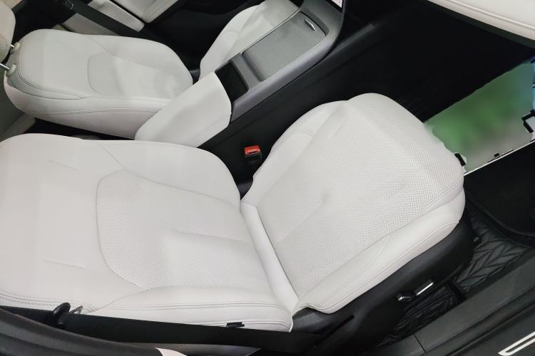 Used Geely Galaxy L6 2023 125km Starship Right Front Seat