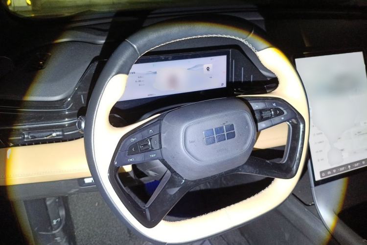 Used Geely Galaxy L6 2023 125km Starship Steering Wheel
