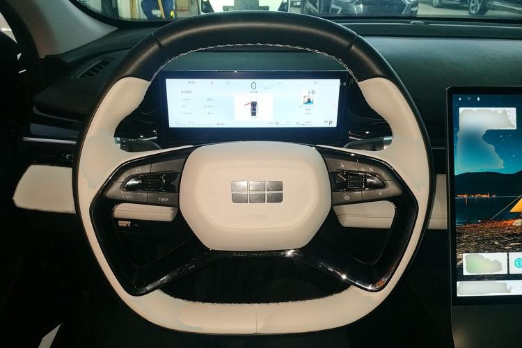 Used Geely Galaxy L6 2023 125km MAX Steering Wheel