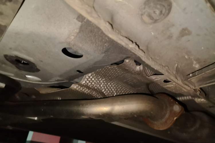 Used Geely Galaxy L6 2023 125km Starship Chassis Front Left