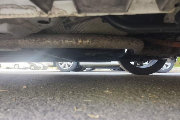 Used Geely Galaxy L6 2023 125km Starship Chassis Front Right