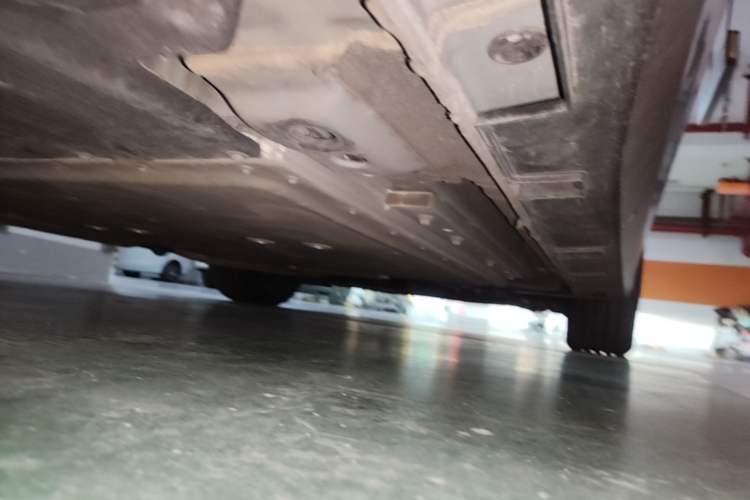 Used Geely Galaxy L6 2023 125km Starship Chassis Rear Right