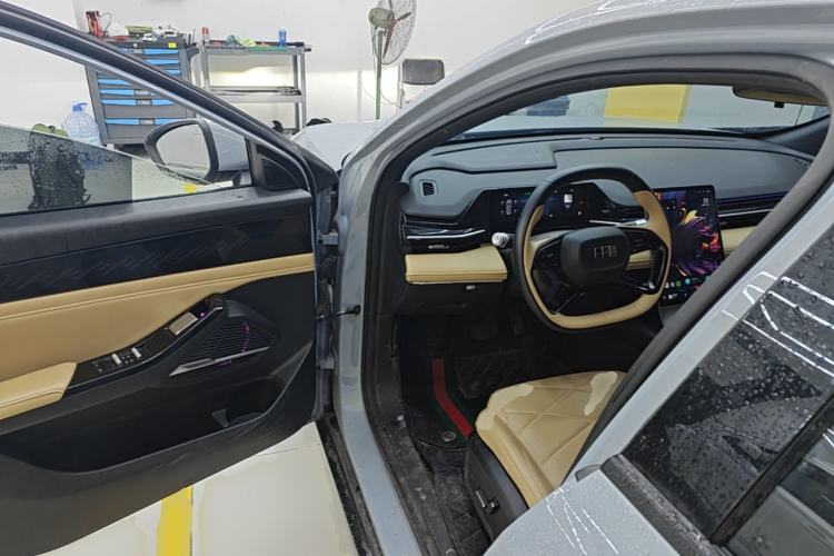 Used Geely Galaxy L6 2023 125km MAX Driver Seat