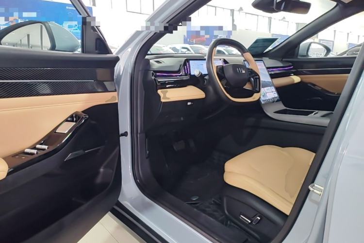 Used Geely Galaxy L6 2023 125km Starship Driver Seat