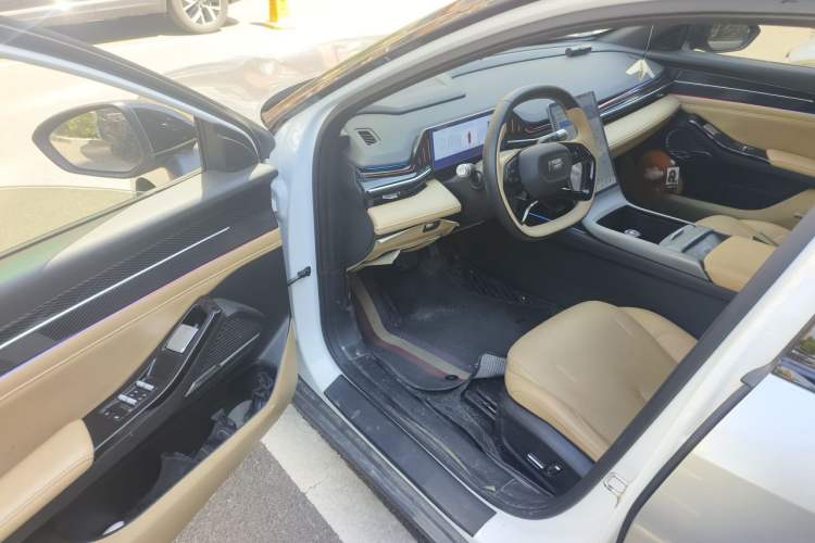 Used Geely Galaxy L6 2023 125km Starship Driver Seat