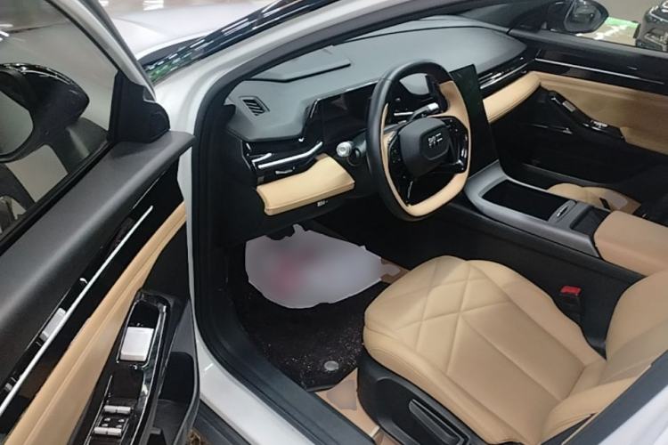 Used Geely Galaxy L6 2023 60km AIR Driver Seat
