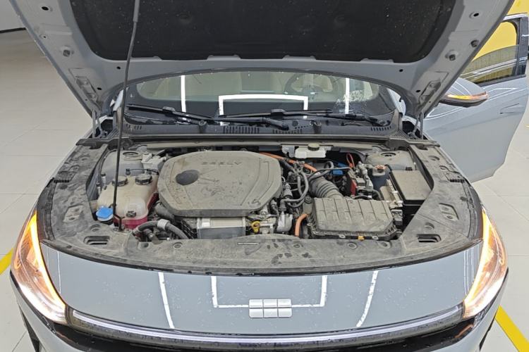 Used Geely Galaxy L6 2023 125km MAX Engine Bay
