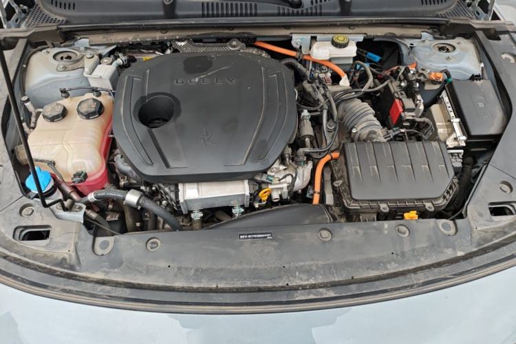Used Geely Galaxy L6 2023 125km MAX Engine Bay