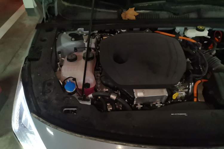 Used Geely Galaxy L6 2023 125km Starship Engine Bay Right