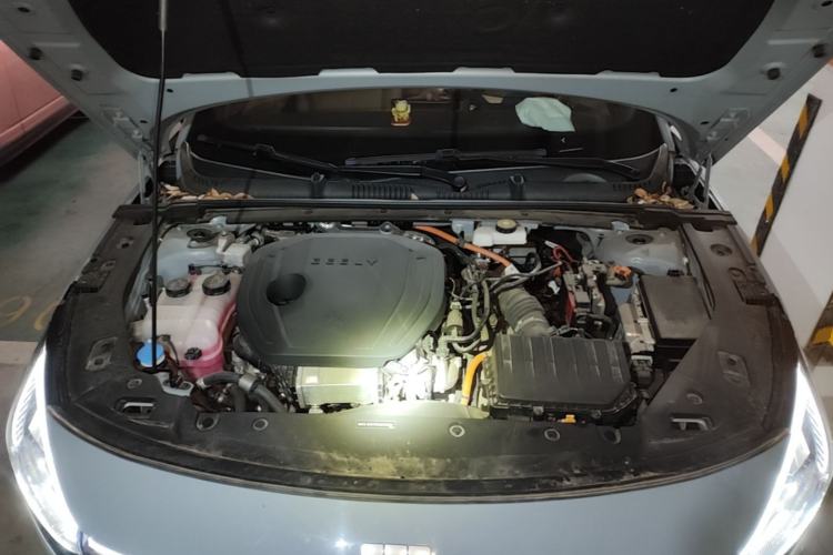 Used Geely Galaxy L6 2023 125km Starship Engine Bay
