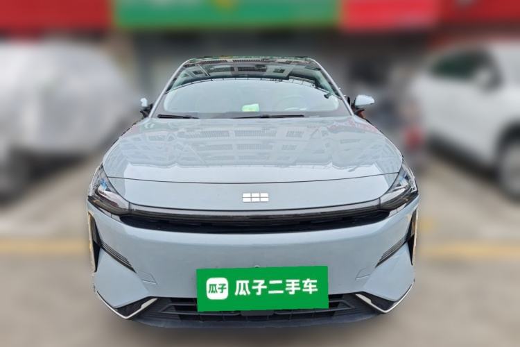 Used Geely Galaxy L6 2023 125km MAX Front