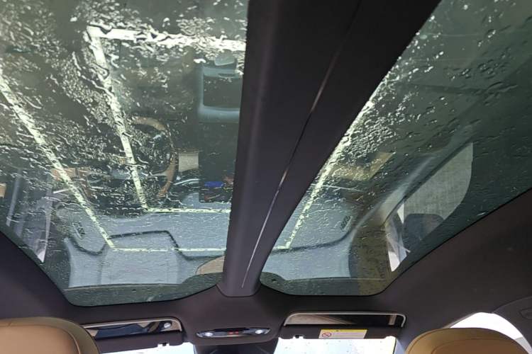 Used Geely Galaxy L6 2023 125km MAX Headliner