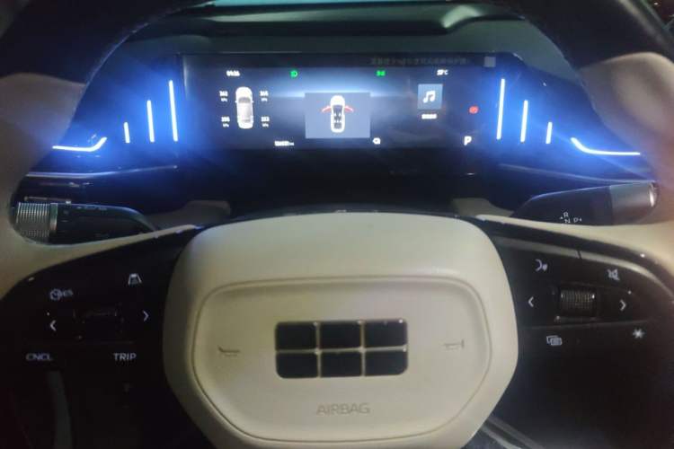 Used Geely Galaxy L6 2023 125km Starship Instrument Cluster