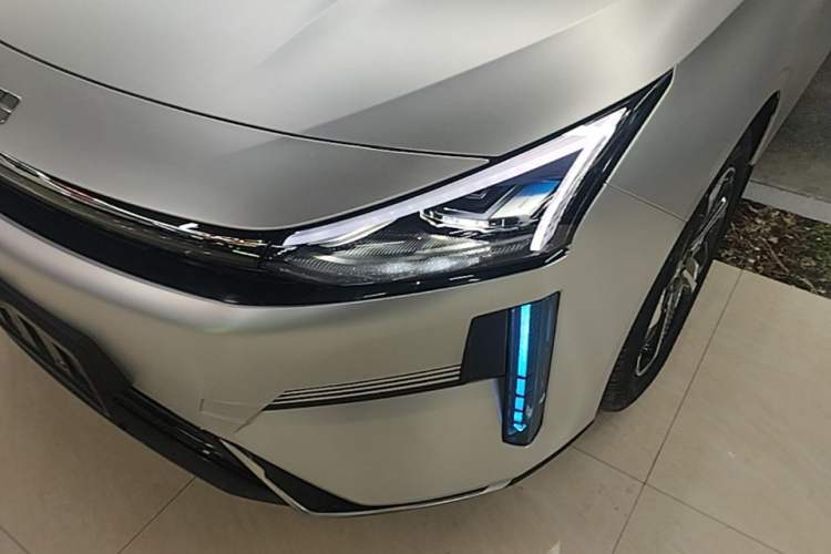 Used Geely Galaxy L6 2023 60km AIR Left Front Headlight
