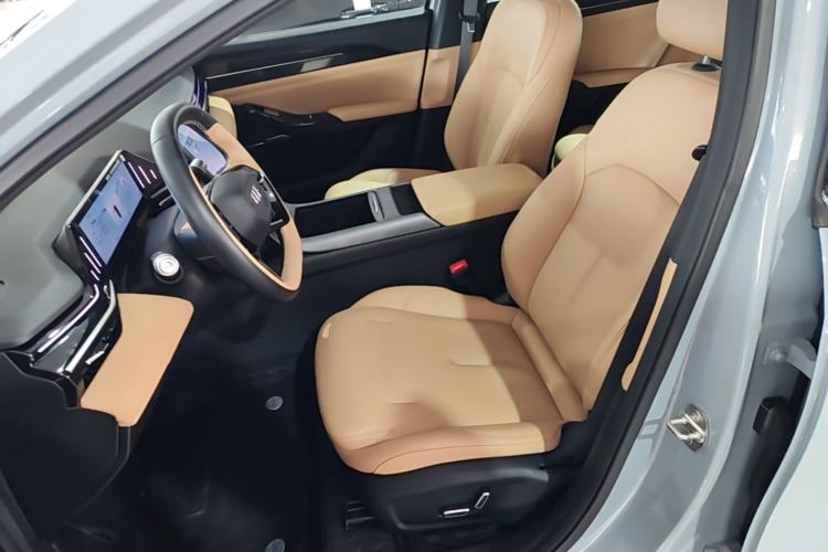 Used Geely Galaxy L6 2023 125km Starship Left Front Seat