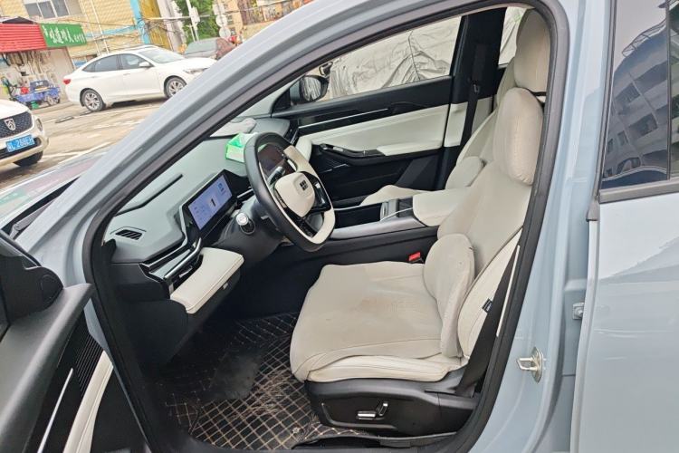 Used Geely Galaxy L6 2023 125km MAX Left Front Seat