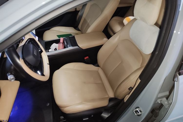 Used Geely Galaxy L6 2023 125km Starship Left Front Seat