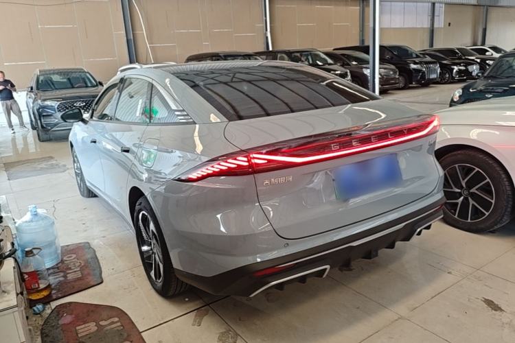 Used Geely Galaxy L6 2023 125km MAX Rear Left 45 Deg