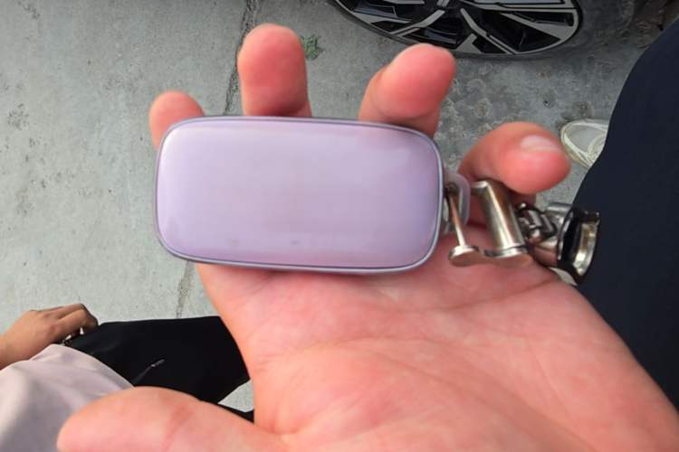 Used Geely Galaxy L6 2023 125km Starship Vehicle Key