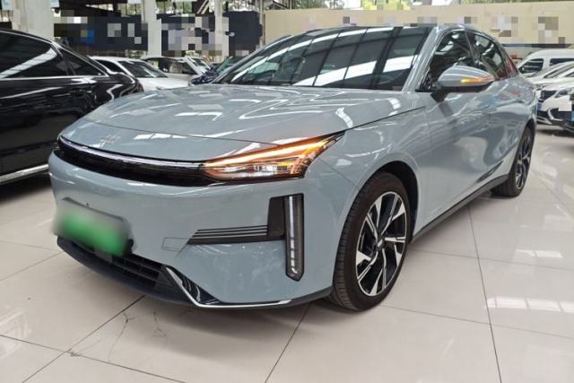 Used Geely Galaxy L6 2023 125km Starship