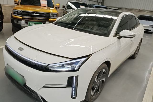 Used Geely Galaxy L6 2023 125km MAX