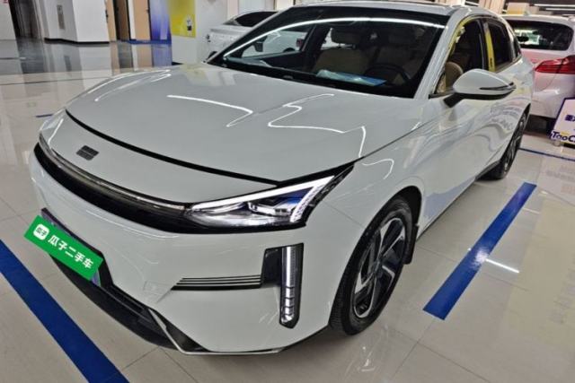 Used Geely Galaxy L6 2023 125km PLUS