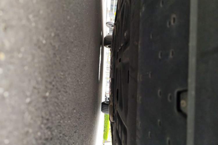 Used Geely Galaxy L6 2023 125km Starship Chassis Front