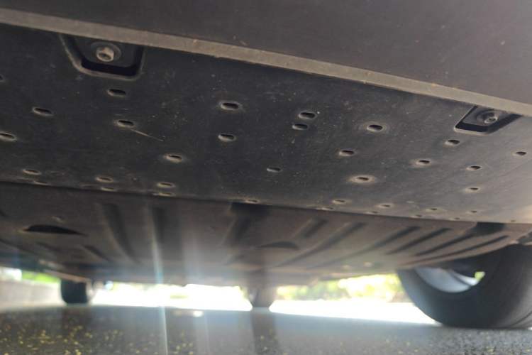 Used Geely Galaxy L6 2023 125km MAX Chassis Front