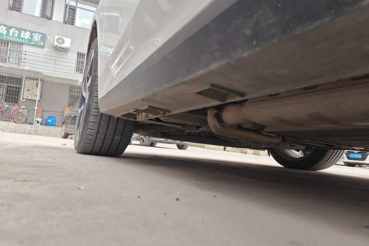 Used Geely Galaxy L6 2023 125km Starship Chassis Front Left