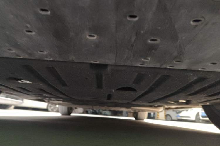 Used Geely Galaxy L6 2023 125km PLUS Chassis Front